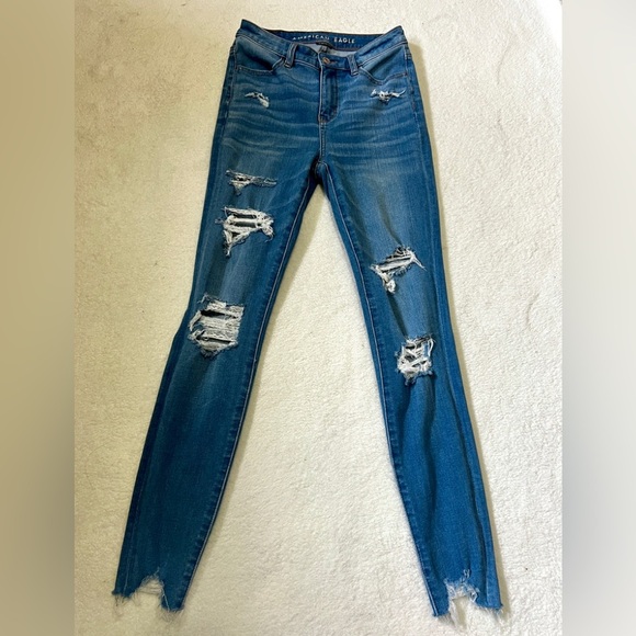 American Eagle Super Distressed Hi-Rise Jegging Skinny Jean - Size 2 (25") - Picture 2 of 13